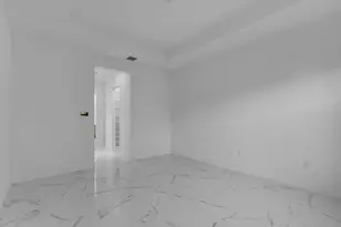 8281 Oceanus Dr, Boca Raton, FL 33496 - Photo 33