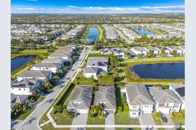 8281 Oceanus Drive, Boca Raton, FL 33496 - Photo 17