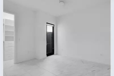 8281 Oceanus Drive, Boca Raton, FL 33496 - Photo 29