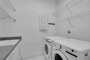 8281 Oceanus Dr, Boca Raton, FL 33496 - Photo 25