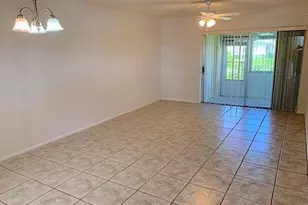 2667 Emory Dr Dr W, West Palm Beach, FL 33415 - Photo 7