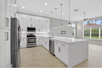 7232 Morocca Lake Drive, Delray Beach, FL 33446 - Photo 11