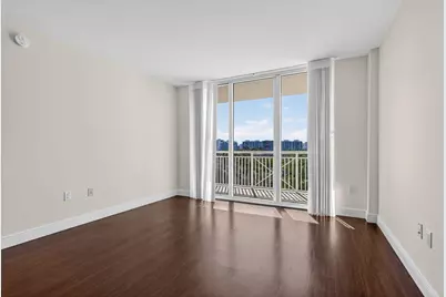 19501 W Country Club Drive #605, Aventura, FL 33180 - Photo 7