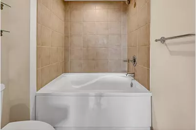 19501 W Country Club Drive #605, Aventura, FL 33180 - Photo 15