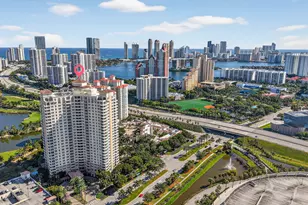 19501 W Country Club Dr, Aventura, FL 33180 - Photo 21