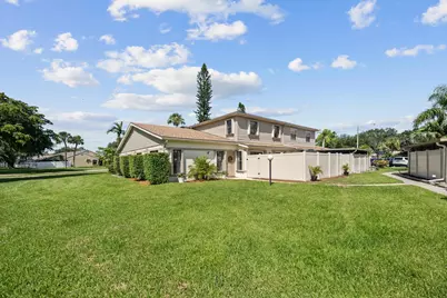 4451 Willow Pond Road #B, West Palm Beach, FL 33417 - Photo 5