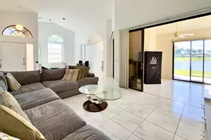 8491 Heather Pl, Boynton Beach, FL 33472 - Photo 7