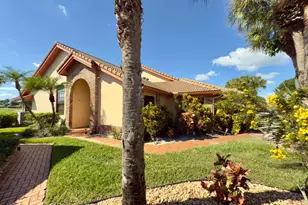 8491 Heather Pl, Boynton Beach, FL 33472 - Photo 3