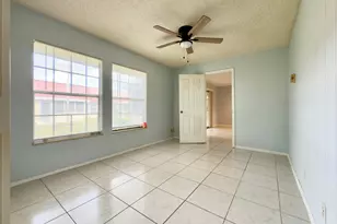 170 Amherst Ln, Lake Worth, FL 33467 - Photo 17