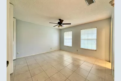 170 Amherst Lane, Lake Worth, FL 33467 - Photo 11