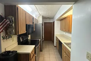 7904 Hibiscus Rd, Fort Pierce, FL 34951 - Photo 11