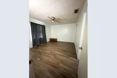 7904 Hibiscus Road, Fort Pierce, FL 34951 - Photo 5