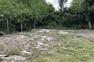 2432 42nd St, Vero Beach, FL 32967 - Photo 1