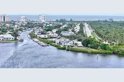 2486 Harbour Cove Drive, Hutchinson Island, FL 34949 - Photo 31