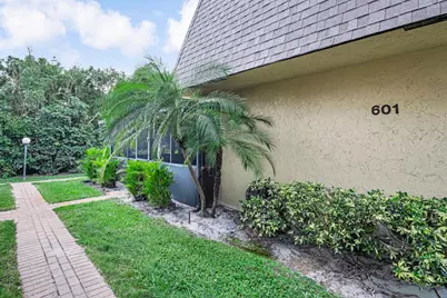 4205 Turnberry Circle #601, Lake Worth, FL 33467 - Photo 3