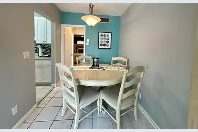 1001 NE 8th Avenue #102, Delray Beach, FL 33483 - Photo 11