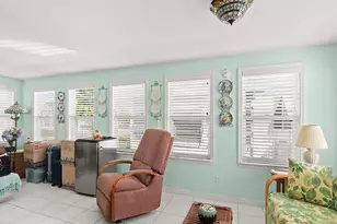 236 NE Sunshine Ln, Jensen Beach, FL 34957 - Photo 11