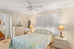 236 NE Sunshine Ln, Jensen Beach, FL 34957 - Photo 13