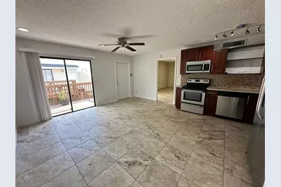 637 Executive Center Drive N #203, West Palm Beach, FL 33401 - Photo 17