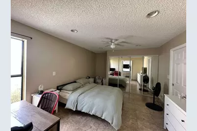 637 Executive Center Drive N #203, West Palm Beach, FL 33401 - Photo 25