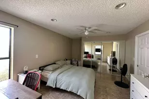 637 Executive Center Dr N, West Palm Beach, FL 33401 - Photo 25