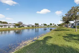 154 Valencia G, Delray Beach, FL 33446 - Photo 19