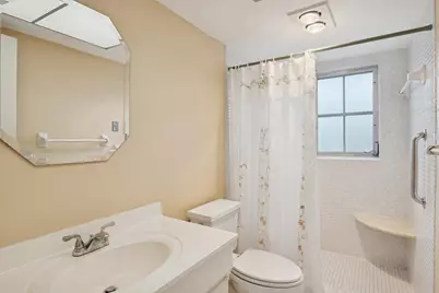 157 Atlantis Boulevard #104, Atlantis, FL 33462 - Photo 21
