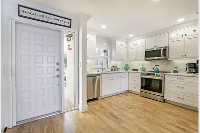 300 Intracoastal Place #303, Tequesta, FL 33469 - Photo 9