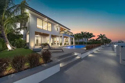 2880 NE 9th Street, Pompano Beach, FL 33062 - Photo 1