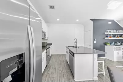 1817 Lake Cove Drive, Lake Worth, FL 33460 - Photo 9