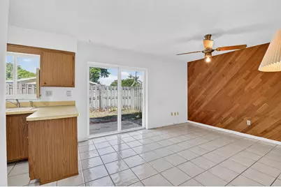1601 NW 5th Street, Boca Raton, FL 33486 - Photo 7