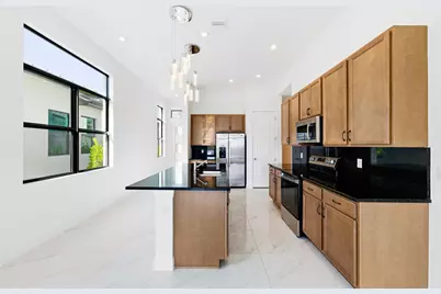 12508 SW Lunata Way, Port Saint Lucie, FL 34987 - Photo 13