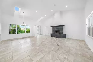 15535 Sunward St, Wellington, FL 33414 - Photo 13
