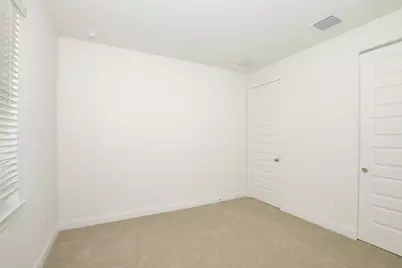 6312 NW Cloverdale Avenue, Port Saint Lucie, FL 34987 - Photo 15