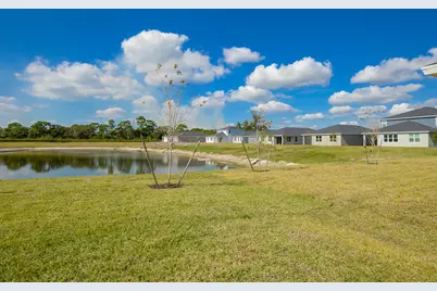 6312 NW Cloverdale Avenue, Port Saint Lucie, FL 34987 - Photo 35