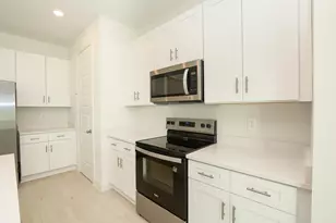 6312 NW Cloverdale Ave, Port Saint Lucie, FL 34987 - Photo 11