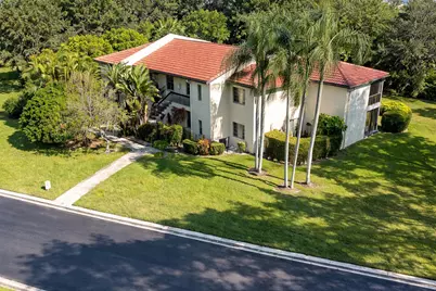 8305 Casa Del Lago #E, Boca Raton, FL 33433 - Photo 1