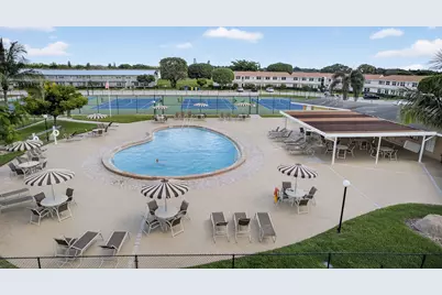 136 Somerset G, West Palm Beach, FL 33417 - Photo 19