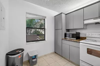 3000 NW 42nd Avenue #B404, Pompano Beach, FL 33066 - Photo 9