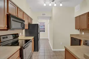 9845 Baywinds Dr, West Palm Beach, FL 33411 - Photo 11