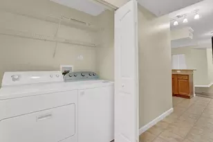 9845 Baywinds Dr, West Palm Beach, FL 33411 - Photo 15