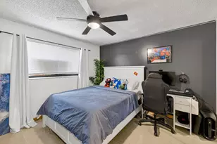 4491 Crystal Lake Dr, Deerfield Beach, FL 33064 - Photo 21