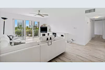 550 Bayshore Drive #506, Fort Lauderdale, FL 33304 - Photo 5