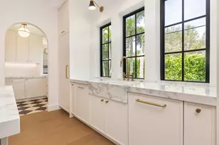 302 E Lakewood Rd, West Palm Beach, FL 33405 - Photo 13