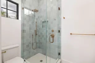 302 E Lakewood Rd, West Palm Beach, FL 33405 - Photo 25