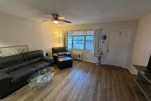 107 Prescott E, Deerfield Beach, FL 33442 - Photo 3