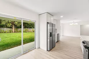 2433 Palm Rd, West Palm Beach, FL 33406 - Photo 17