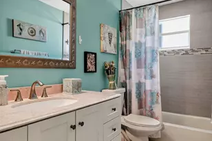 1238 NW 144th Terrace, Pembroke Pines, FL 33028 - Photo 31