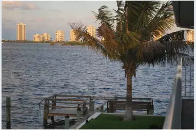 100 Lehane Terrace #26, North Palm Beach, FL 33408 - Photo 1