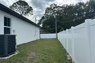 4018 SW Kallen St, Port Saint Lucie, FL 34953 - Photo 29